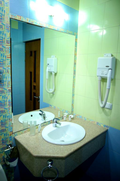 Hostel Jupiter ツァグカゾール エクステリア 写真